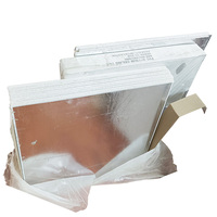 Plaques de plafond en plâtre recouvertes de PVC blanc et coloré avec grille métallique pour hôtel / cuisine / salle de lavage / école, etc.