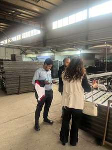 Tempat Tidur Rumah Sakit Multifungsi Elektrik & Manual Harga Pabrik OEM, Ranjang Medis Manual 2 Engkol dari Logam & Baja untuk Rumah Sakit - Product Image 5