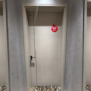 Puerta Interior Plana de Aluminio Impermeable para Uso en Interiores, con Diseño Moderno y Acabado de Superficie para Sala de Estar y <span class=keywords><strong>Hotel</strong></span> - Product Image 1