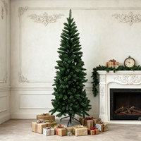 Sapin de Noël artificiel floqué pré-éclairé avec base large pour cadeaux, idéal pour les réunions de famille