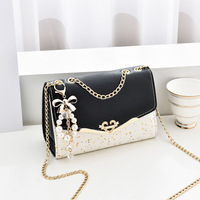 Vente directe usine Dropshipping Nouveauté 2022 Sac bandoulière simple carré moyen en PU à paillettes avec fermeture éclair, style mode coréenne pour femme