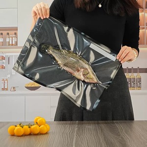 半黒のテクスチャ加工された共押出された真空バッグ、真空包装バッグ、空気抽出、圧縮、および凍結保存。 - Product Image 2