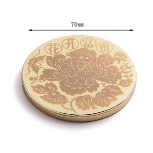 Contracted Design Metal Engrave Logo <b>Small</b> Gold <b>Mirror</b> <b>Round</b> Pocket <b>Mirror</b> - Product Image 2