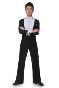 Costume da ballo da sala in bianco e nero, camicia a maniche lunghe con papillon e pantaloni larghi - Product Image 2