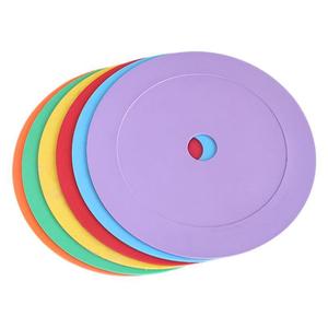 Discos planos antideslizantes, conos de agilidad portátiles de 6 pulgadas y 15cm en múltiples colores para deportes al aire libre - Product Image 2