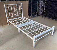 Cadre de lit en fer de taille double en métal simple de luxe plate-forme à lattes pour la maison hôtel école hôpital utilisation directe de l'usine