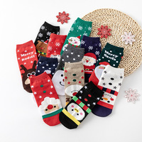 Chaussettes de Noël pour femme, mignonnes, chaudes, en coton, motif de dessin animé, Père Noël, élan, respirantes et antidérapantes