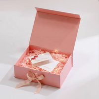 Boîte cadeau pliable magnétique noire haut de gamme avec revêtement en éponge, matériaux recyclés, design tendance, impression de logo personnalisée