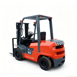 Chariot élévateur diesel Toyota d'occasion de 3 tonnes en excellent état de marche pour les solutions de manutention industrielle - Product Image 1