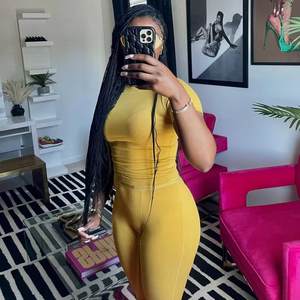 Set Loungewear in cotone personalizzato 2 pezzi da donna Soild top a maniche corte e Legging da salotto a coste due pezzi Set da donna - Product Image 2