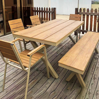 Ensemble de meubles de patio en bois imperméable moderne pour restaurant et salon de jardin - Ensemble de table et de chaises écologiques et durables