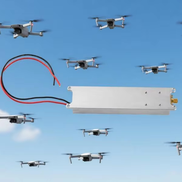Customizable Anti Unmanned Aerial Vehicle Module 20W 2.4GHz 1.5GHz Wide Band Power Amplifier GaN FPV RF Module SMA Connector 28V
