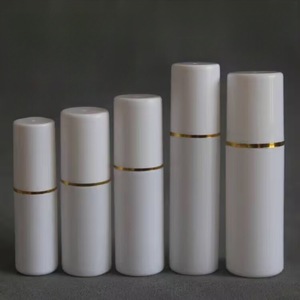 Mingxu Plastic Spray <b>Bottles</b> 120ml 60ml 50ml 30ml White With Gold Stripe For Cosmetic Toner <b>Dispensing</b> - Product Image 4