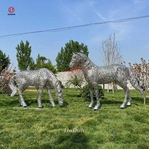 Escultura <span class=keywords><strong>de</strong></span> León Geométrica <span class=keywords><strong>de</strong></span> Acero Inoxidable Pulido Espejo para Decoración Moderna - Product Image 6