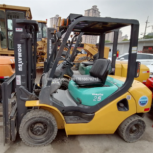 Descubra una Carretilla Elevadora Komatsu Usada, Modelo FD25, con una Capacidad de 2.5 Toneladas y un Motor Diésel Confiable, en Excelente Estado - Product Image 5