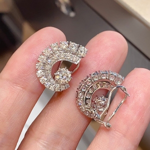 ต่างหูเพชร Aazuo 18K ทองคำแท้ ดีไซน์ทันสมัย เพชรเลี้ยงในห้องปฏิบัติการ E VS1 เครื่องประดับหรูหรา ของขวัญสำหรับผู้หญิง สวมใส่ได้ทุกวัน งานเลี้ยงระดับไฮเอนด์ - Product Image 5
