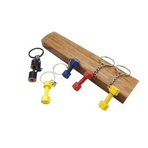 Portachiavi in metallo a forma di bilanciere con ganci sportivi colorati per Hip Thrust, personalizzabile con sublimazione, per aziende - Product Image 1