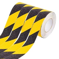 Bande antidérapante adhésive pour sols et escaliers, fabricant de bandes antidérapantes pour escaliers, bande antidérapante pour marches d'escalier extérieures résistante aux intempéries
