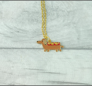 Collier de chien saucisse délicate dans un collier Doxie de chien de teckel chaud Weiner en gros de bijoux de haute qualité faits à la main - Product Image 3