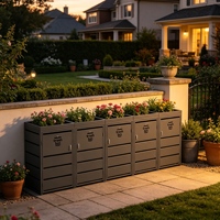 Abri pour poubelle à roulettes 240L à cinq compartiments, design à lattes moderne, avec pot de fleurs intégré, en métal durable pour jardin