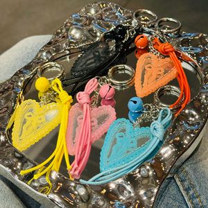 Bán Buôn Sáng Trái Tim Ren Keychain Với Tua Sợi Dây Thừng Và Chuông Đa Màu Sắc Nhựa Tình Yêu Keyring Hợp Thời Trang Cô Gái Túi Quyến Rũ - Product Image 3