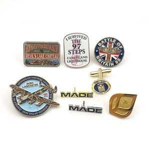 Vente en gros de badges émaillés personnalisés (durs et souples), épingles à chapeau, badges métalliques, broches, épingles de revers anime pour vêtements, avec carte de support - Product Image 6