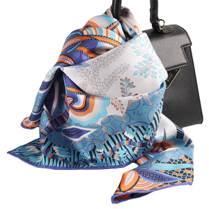 Tessuto di seta con stampa naturale italiana di colore <span class=keywords><strong>blu</strong></span> di moda di alta qualità 100% pura seta con <span class=keywords><strong>sciarpa</strong></span> <span class=keywords><strong>elegante</strong></span> personalizzata per le donne - Product Image 1