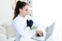 Compresse de glace chaude et froide pour le pouce et le poignet, réutilisable pour les blessures, le syndrome du canal carpien, l'arthrite, la tendinite