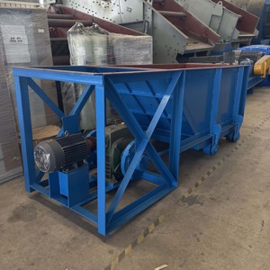 Chất lượng cao rung <span class=keywords><strong>Feeder</strong></span> với thành phần cốt lõi động cơ cho hiệu quả hoạt động quặng và cho ăn đá than Băng tải máy - Product Image 2