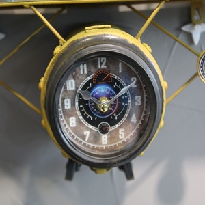 Retro Old <strong>Small</strong> Size Aircraft Modeling American Style Iron <strong>Wall</strong> <strong>Clock</strong> - Product Image 6