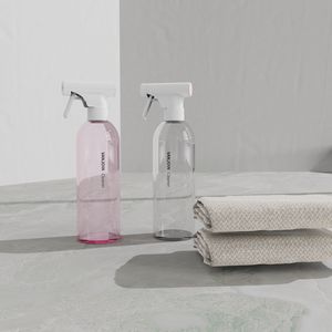 250ml 500ml <span class=keywords><strong>Cosmo</strong></span> Series Bouteilles de pulvérisation en verre vides de forme ronde mince avec manchon en silicone pour emballage cosmétique Utilisation avec vaporisateur - Product Image 5