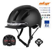 Casque intelligent avec clignotants LED, modes d'éclairage multiples, télécommande sans fil, guidon, conduite nocturne, casque pour trottinette électrique