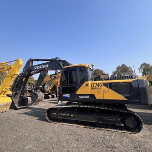 Excavatrice d'occasion <span class=keywords><strong>VOLVO</strong></span> <span class=keywords><strong>240</strong></span>, excellent état, 24 tonnes, prix attractif, vente flash, haute performance, faible nombre d'heures de travail - Product Image 4