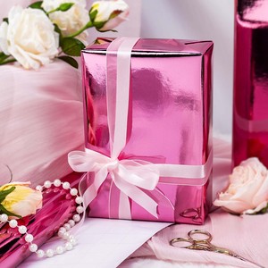 Papel de Regalo Metalizado Rosa de Doble Cara, Impermeable, para Envolver y Manualidades, Rollo de 80GSM - Product Image 1