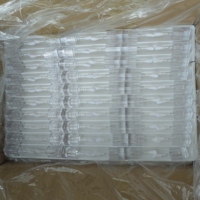 Ventes chaudes, tubes de gloss à lèvres à gros pinceau, huile à lèvres, couvercle rond, tube carré, matériau PET, tube de gloss à lèvres