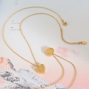 Collar de Joyería con Colgante de Corazón 3D de Acero Inoxidable con Texto en Inglés LOVE YOU MORE, Color Oro/Oro Rosa/Plata, Regalo para Mujer - Product Image 3
