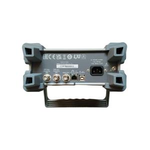 Rigol DG1062Z 2-Channel Function Arbitrary Waveform Generator Sine Noise 60MHz 200 MSa/s 1 Ppm Accuracy IP65 3.5" TFT LCD - Product Image 4