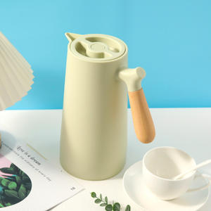<span class=keywords><strong>Carafe</strong></span> à café isolée sous vide à double paroi 1L avec manche en bois et doublure en verre Pot thermos de voyage au <span class=keywords><strong>design</strong></span> nordique - Product Image 6