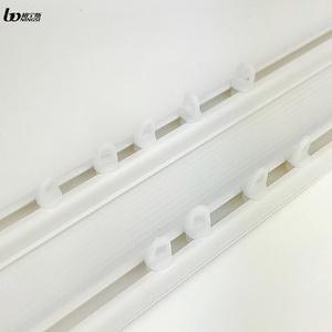Rail de <span class=keywords><strong>rideau</strong></span> long moderne en <span class=keywords><strong>PVC</strong></span> Boningsi SL2, anti-rouille, robuste, longueur personnalisable, avec crochets pour rideaux, pour salon et mariage - Product Image 2