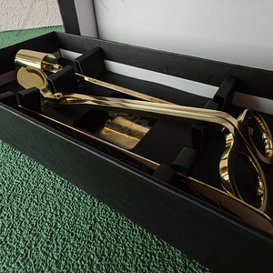 <span class=keywords><strong>Kit</strong></span> d'accessoires pour bougies en acier inoxydable doré, comprenant un coupe-mèche mini unique et un éteignoir manuel, à prix abordable - Product Image 5