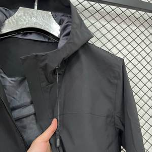 Manteau Trench Léger à Capuche de Haute Qualité pour Hommes et Femmes, Veste de Randonnée Extérieure 3L Thermocollée, Vente Directe Usine - Product Image 4