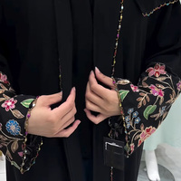 Abaya de luxe personnalisée brodée de fleurs, robe longue noire à manches longues pour femme, bordure perlée, kaftan islamique modeste, Eid Ramadan Dubaï