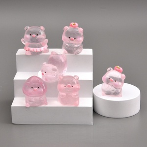 Diseño Popular - Adornos Decorativos Pequeños para Coche, Cerdito Transparente Luminoso Rosa, Charms Personalizados para Carcasas de Teléfono - Product Image 1