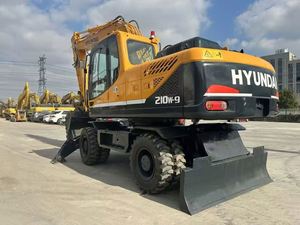 รถขุดล้อยี่ห้อฮุนได รุ่น 210w-9 จากเกาหลี ขายดี ใช้งานง่าย พร้อมชิ้นส่วนสำคัญ เครื่องยนต์ มอเตอร์ ปั๊ม - Product Image 3