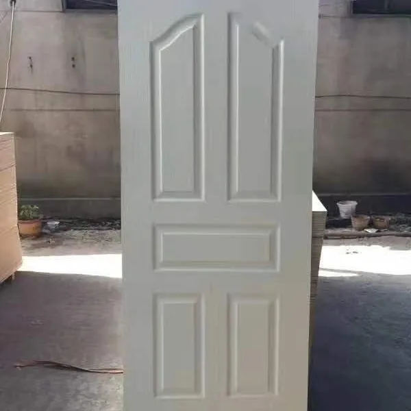 HDF modellato fondo bianco masonite a buon mercato porta di legno da Linyi