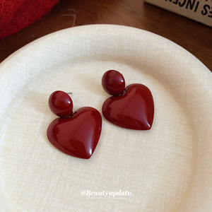 Boucles d'oreilles créoles Ankora en alliage de zinc rouge avec pierre naturelle, style tendance Hong Kong, mode luxe léger, haute qualité, vente en gros - Product Image 2