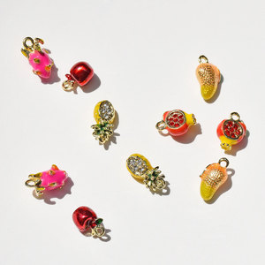 Colgante de Frutas 3D de Aleación: Manzana, Piña, Mango, Pitaya, Granada - Fornituras DIY para Joyería, Accesorios para Pendientes y Collares - Product Image 3