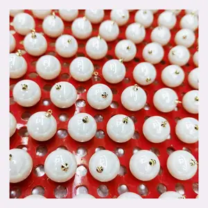 Matériau fait à la main 6mm-18mm laiton or argent bague imitation coquille ronde fausse perle blanche collier bracelet fabrication de perle en vrac