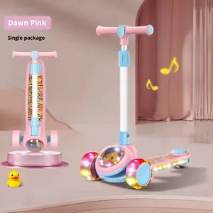 Nouveau Style <span class=keywords><strong>petit</strong></span> canard jaune en plastique Tricycle <span class=keywords><strong>pour</strong></span> enfants 3-en-1 Ride-On 24V électrique découverte lumière fonction musicale pliable - Product Image 2