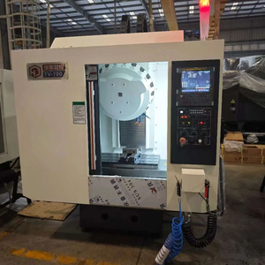Syntec <span class=keywords><strong>CNC</strong></span> tốc độ cao <span class=keywords><strong>CNC</strong></span> đơn trục chính giảm dần BT30 khoan và khai thác trung tâm gia công TV-700 - Product Image 1